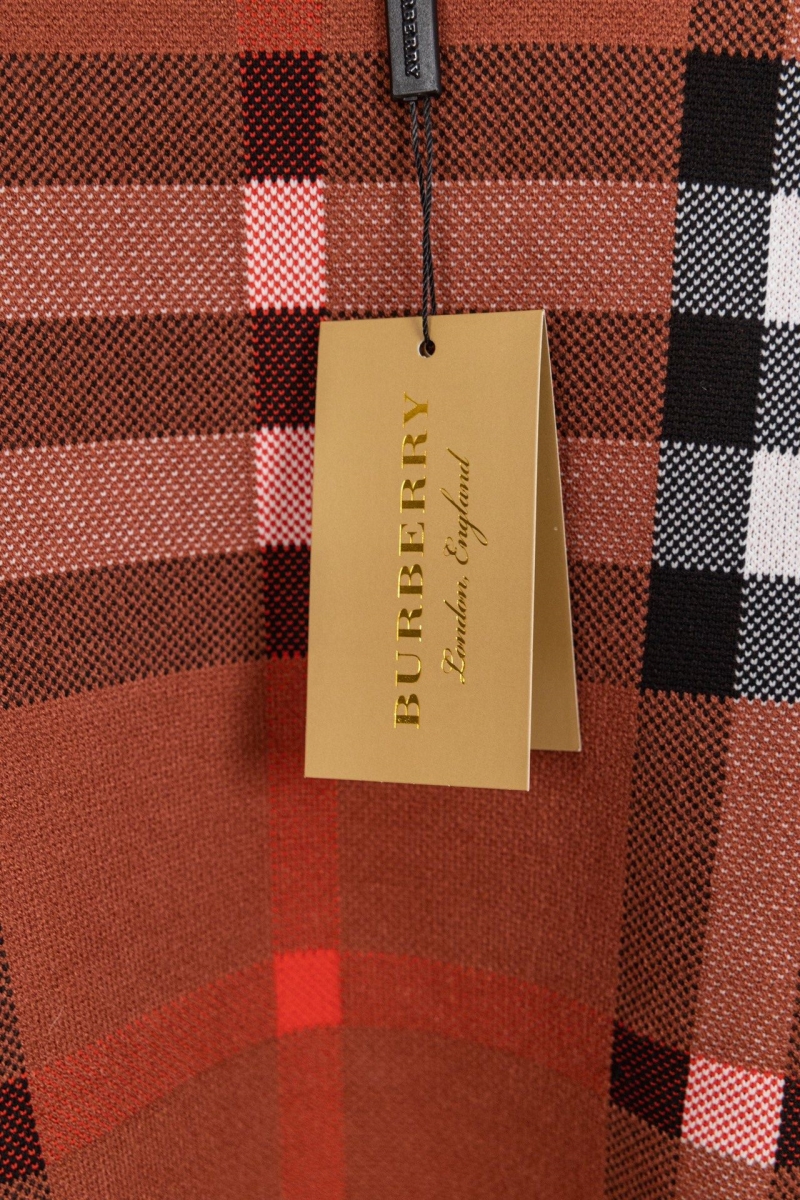 Burberry Sweaters